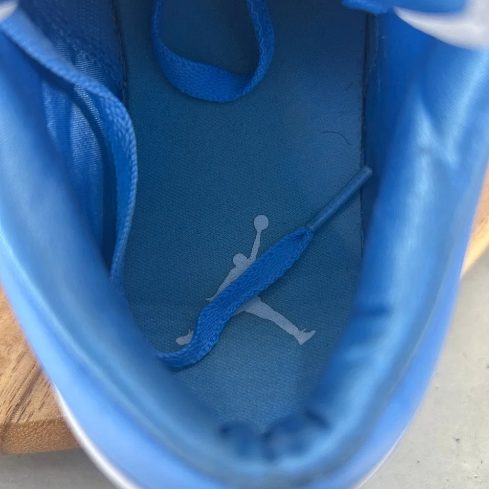 Nike Air Jordan 1 Low UNC University Blue White AO9944-441 Womens Size 6